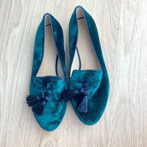 Talbots Women's Spruce Green Ryan Tassels Velvet Loafer Gold Heel